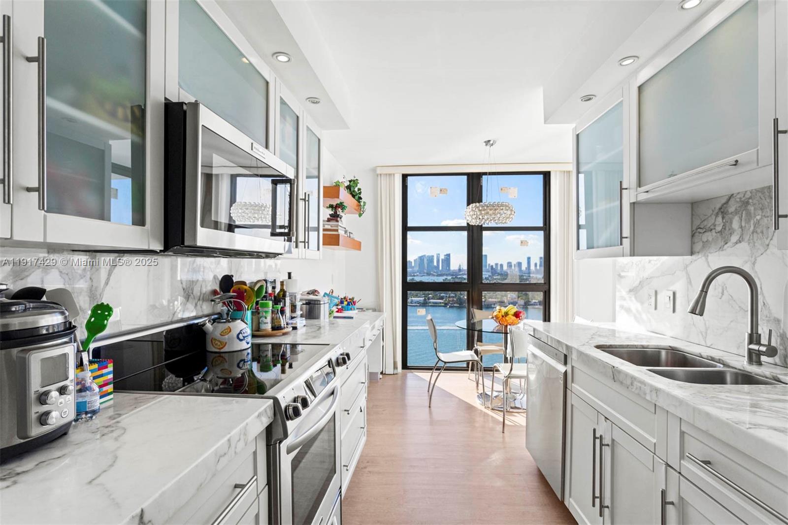 NINE ISLAND AVENUE CONDO - Residential