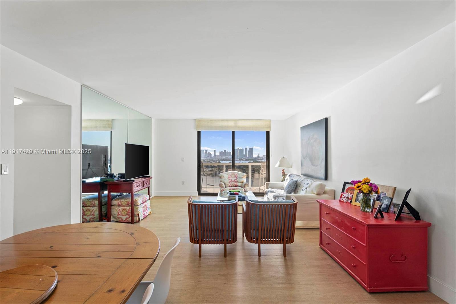 NINE ISLAND AVENUE CONDO - Residential