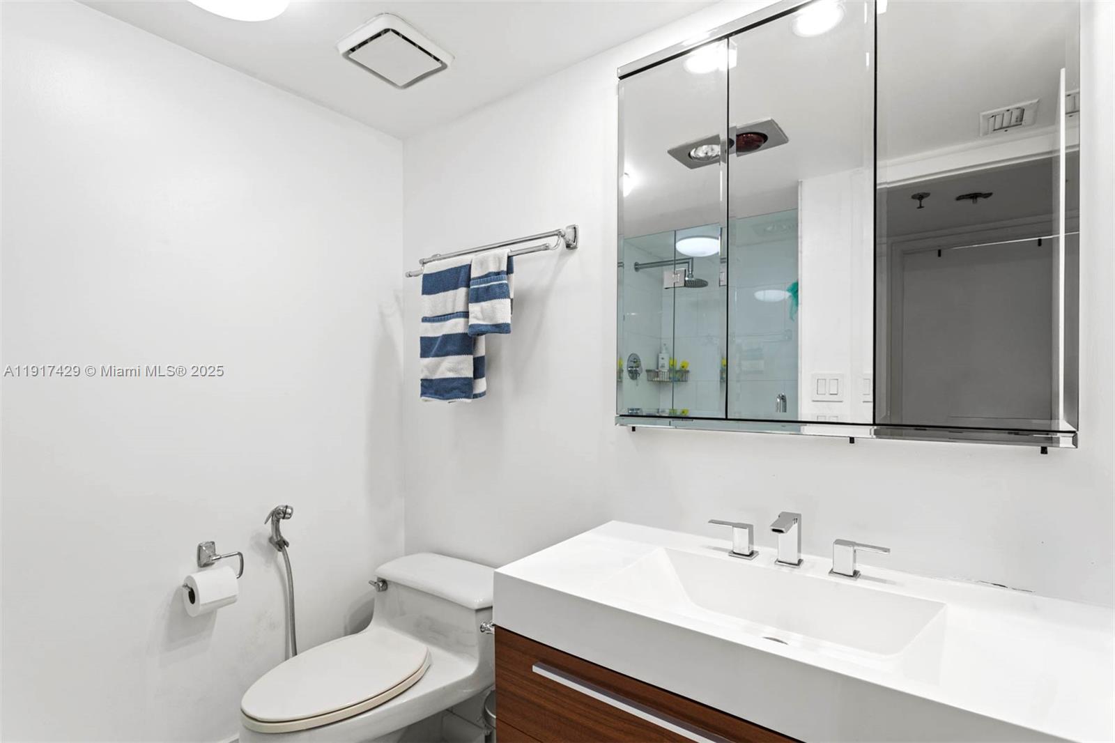 NINE ISLAND AVENUE CONDO - Residential