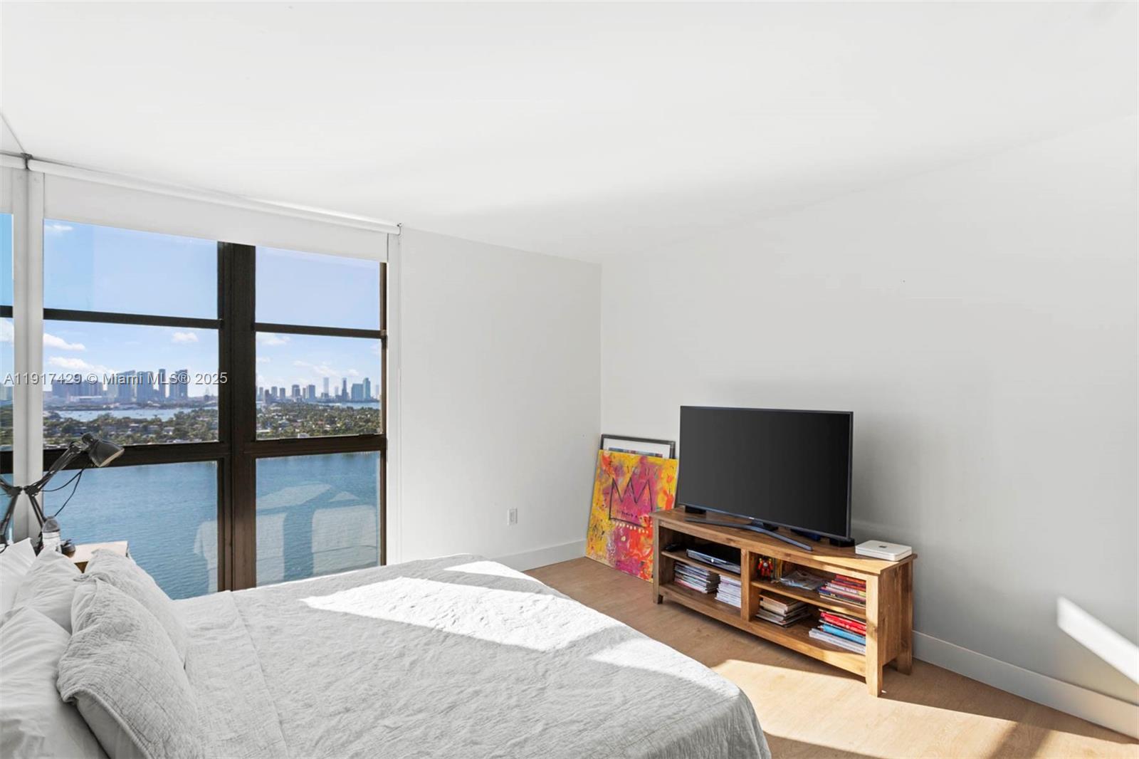 NINE ISLAND AVENUE CONDO - Residential