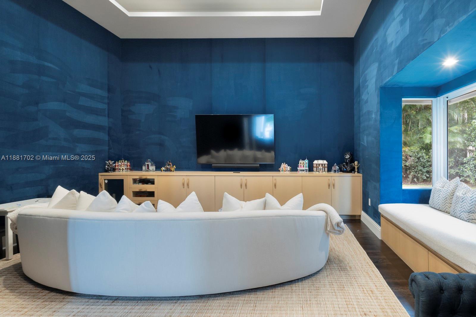 OAKRIDGE ESTATES SEC 2 - Residential