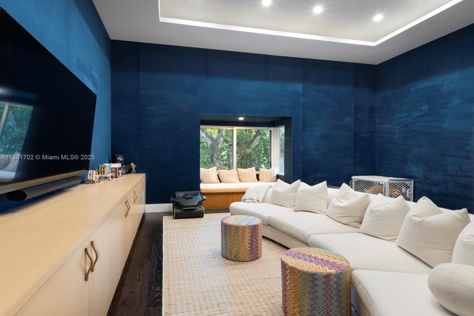 OAKRIDGE ESTATES SEC 2 - Residential