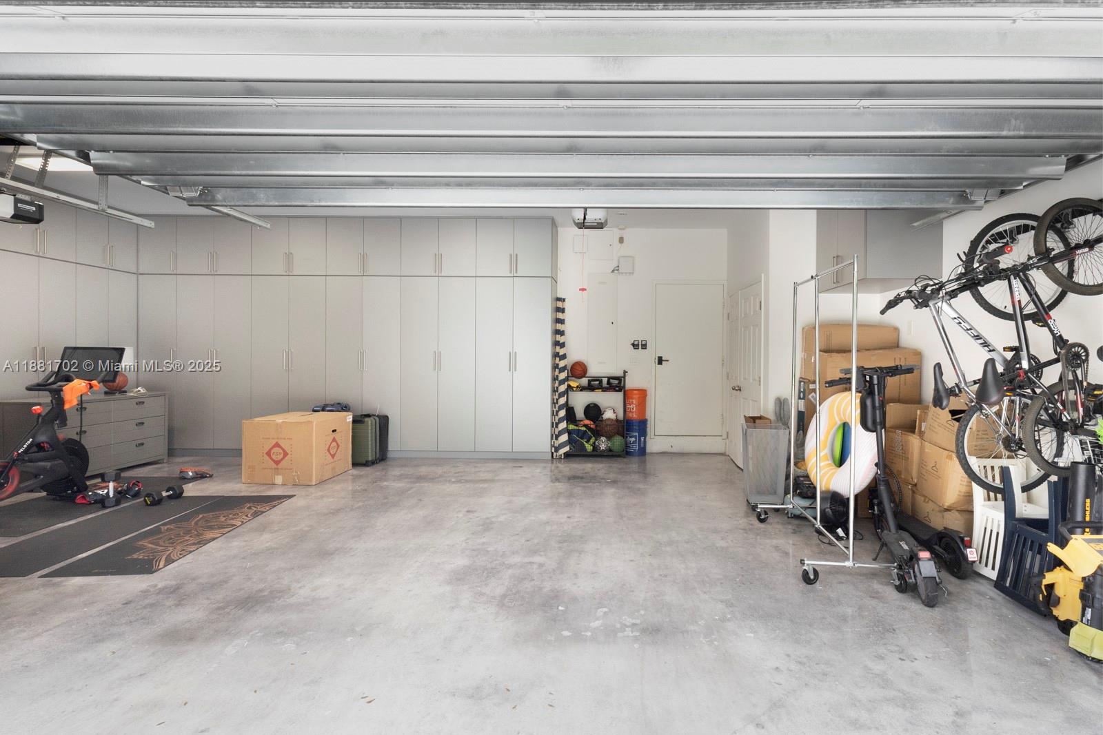 OAKRIDGE ESTATES SEC 2 - Residential