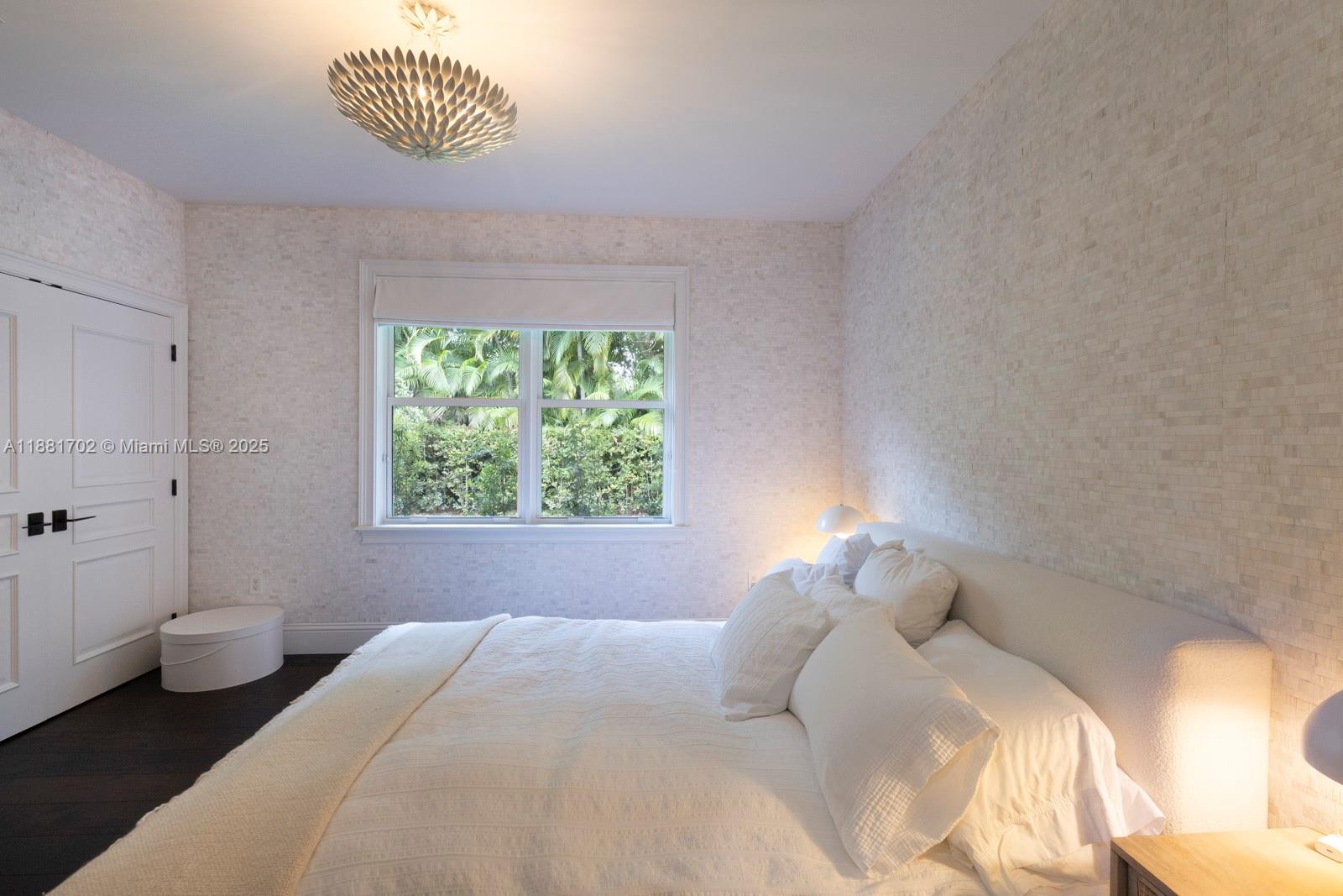 OAKRIDGE ESTATES SEC 2 - Residential