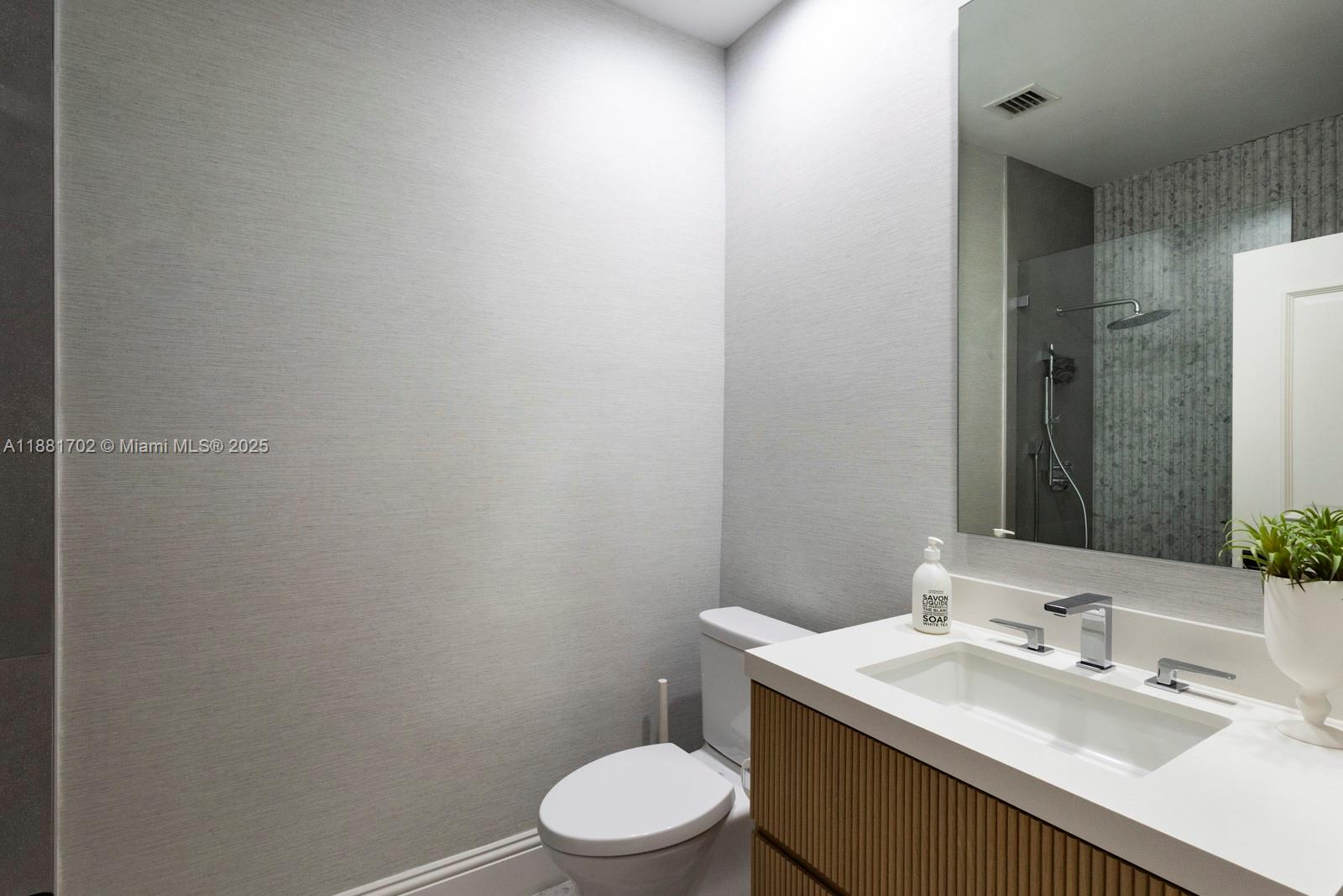 OAKRIDGE ESTATES SEC 2 - Residential