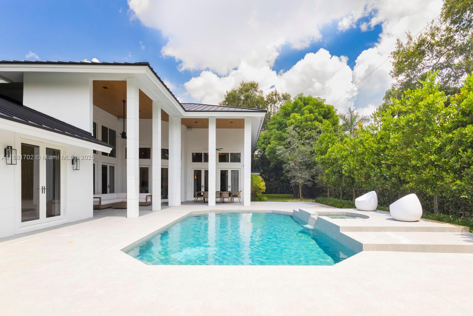 OAKRIDGE ESTATES SEC 2 - Residential