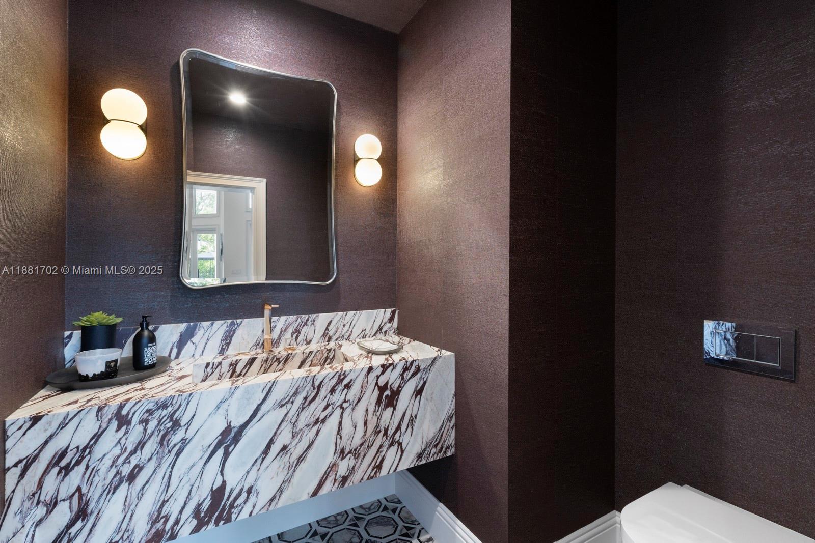 OAKRIDGE ESTATES SEC 2 - Residential