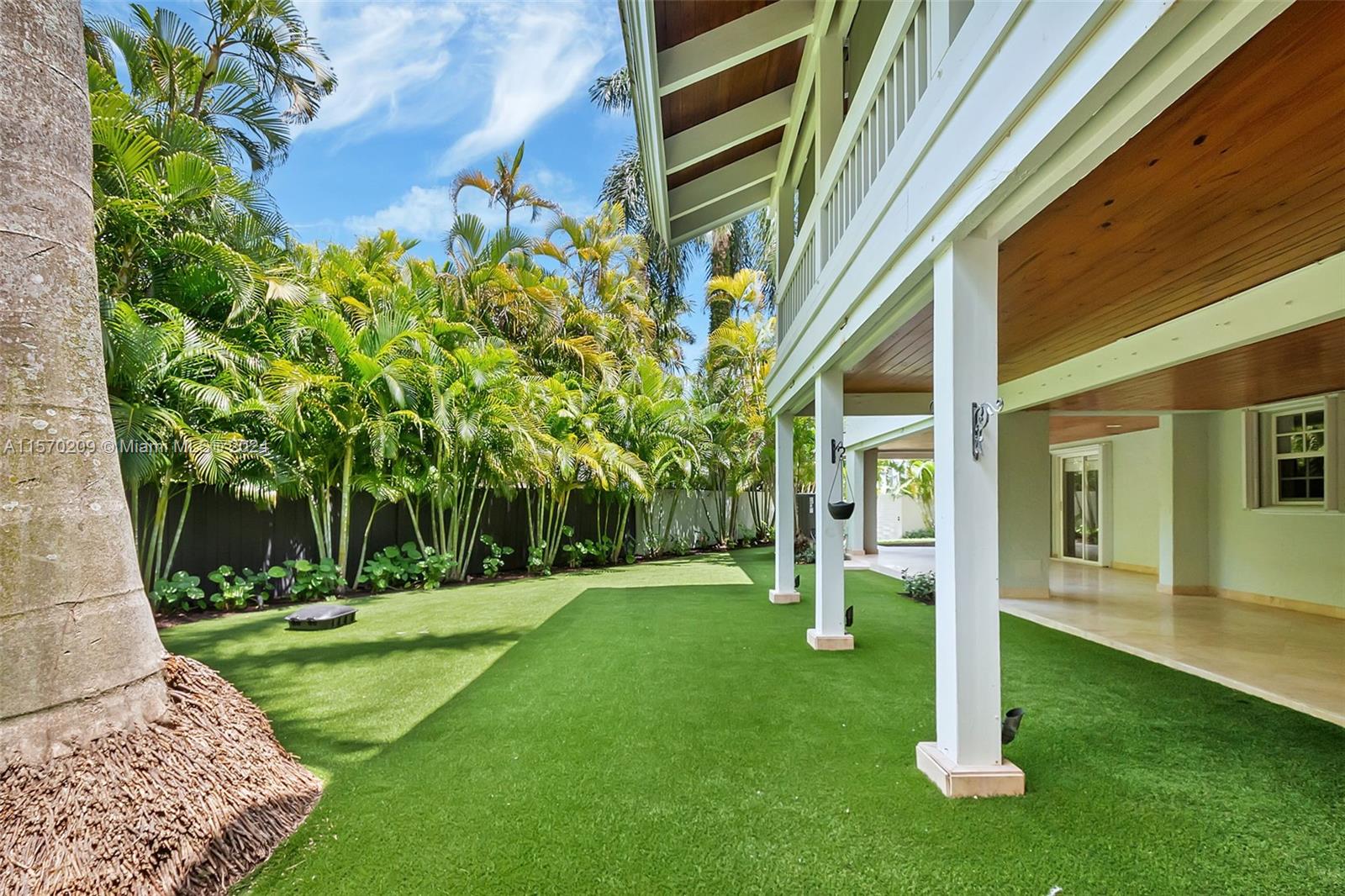 KLEBBA BAY ESTATES - Residential