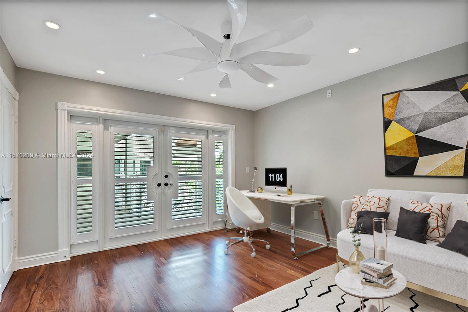 KLEBBA BAY ESTATES - Residential