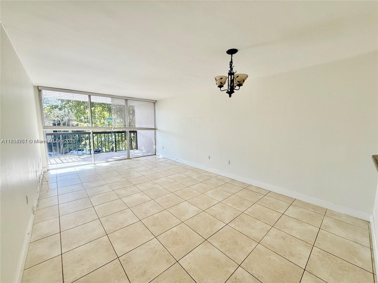 GARDENS OF KENDALL SO CON - Residential