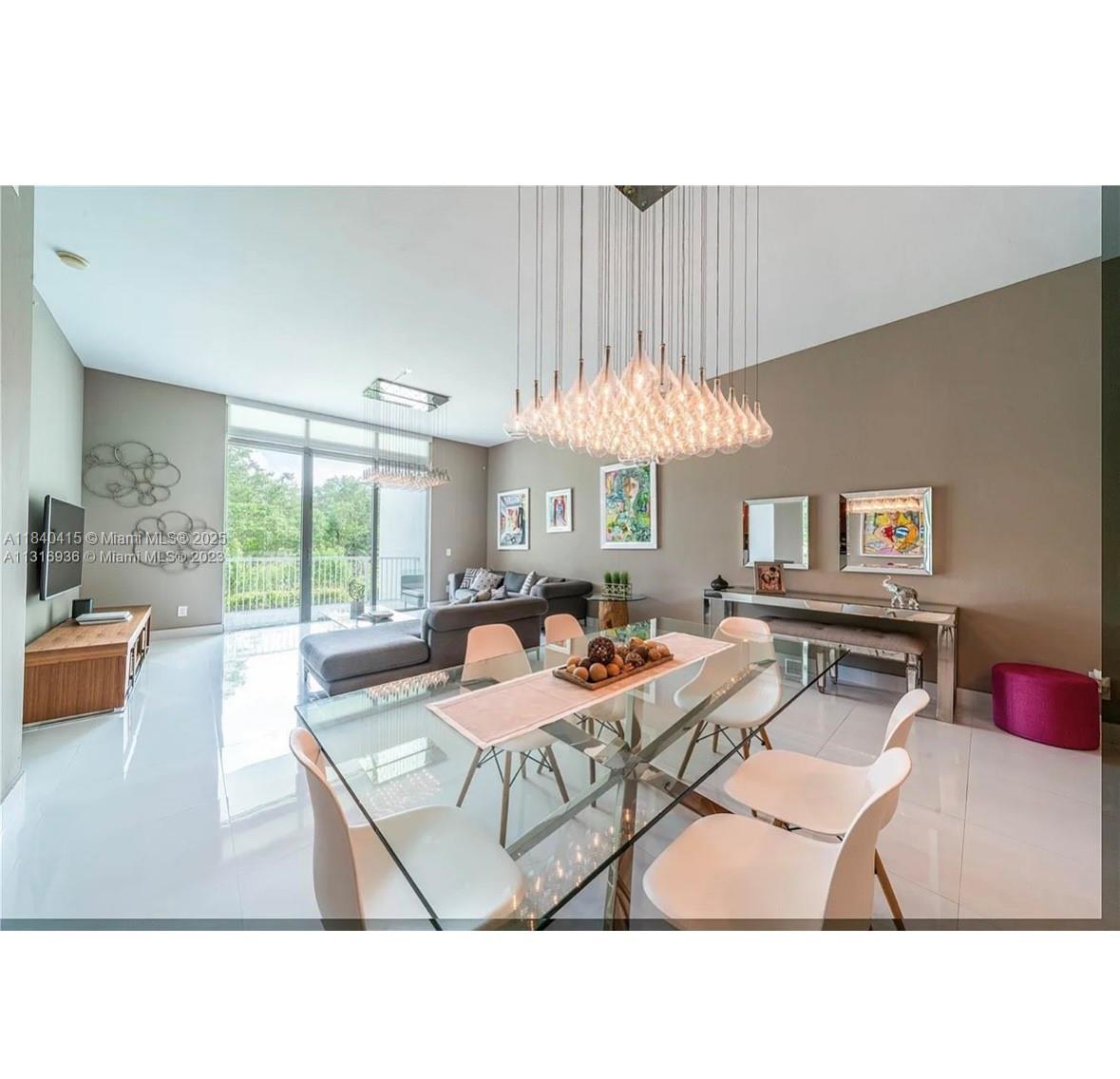 14951 Royal Oaks Ln 102
