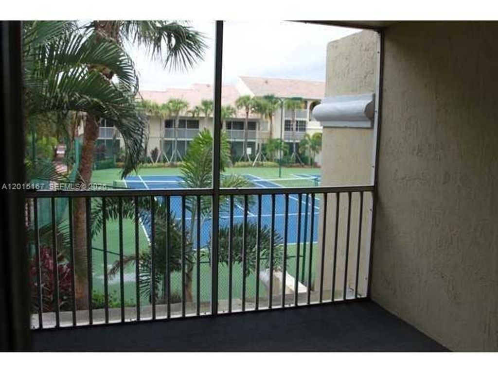 Photo of 16203 Glenmoor Dr #16203, West Palm Beach, FL 33409 (MLS # A12015167)