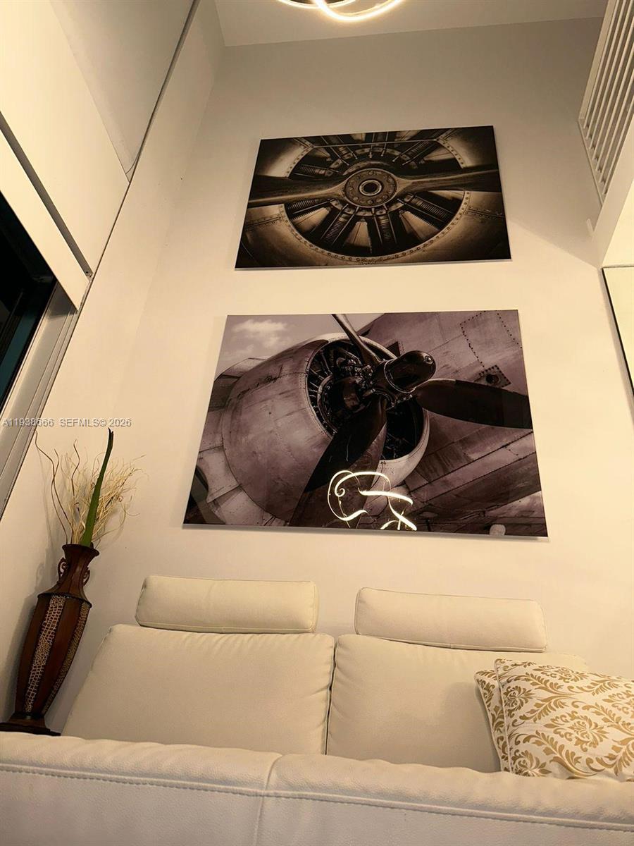 INFINITY AT BRICKELL COND - Residential