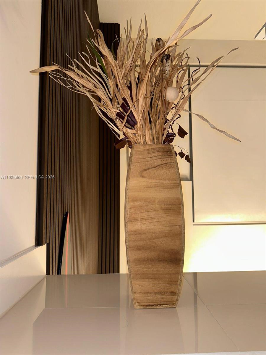 INFINITY AT BRICKELL COND - Residential