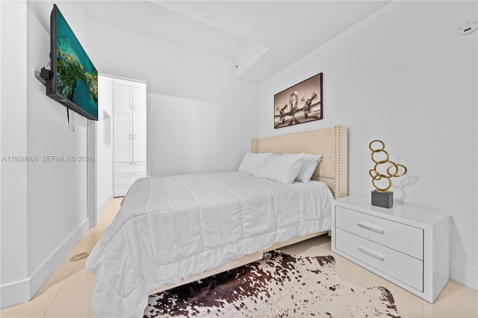 INFINITY AT BRICKELL COND - Residential