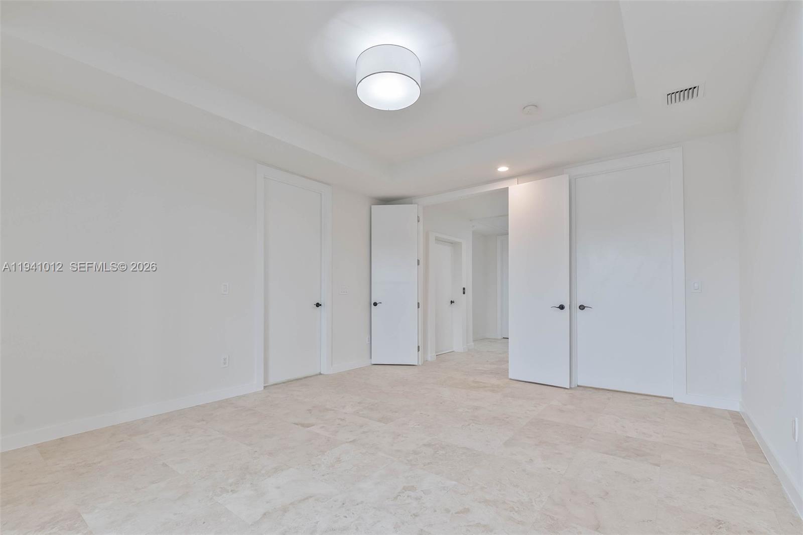 Madeira Townhomes - Residential