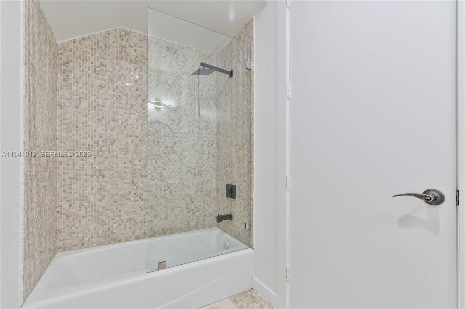 Madeira Townhomes - Residential