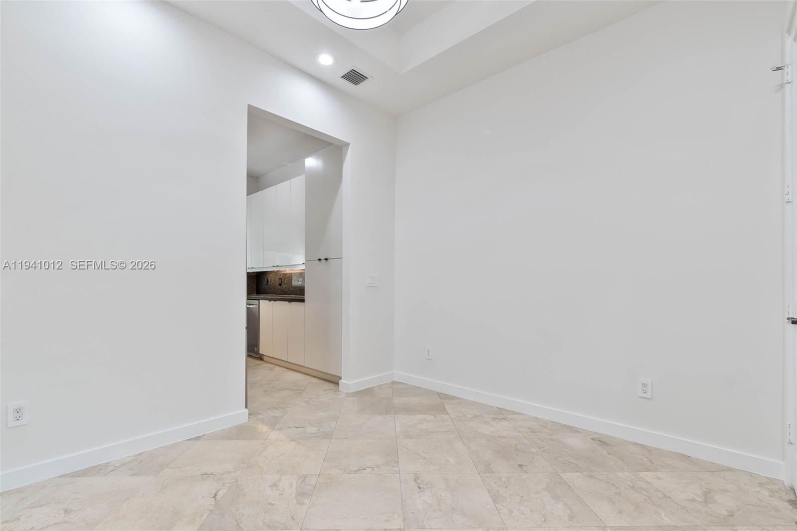 Madeira Townhomes - Residential