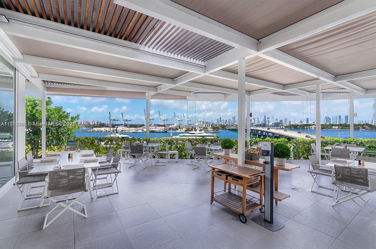 ICON CONDO - Residential