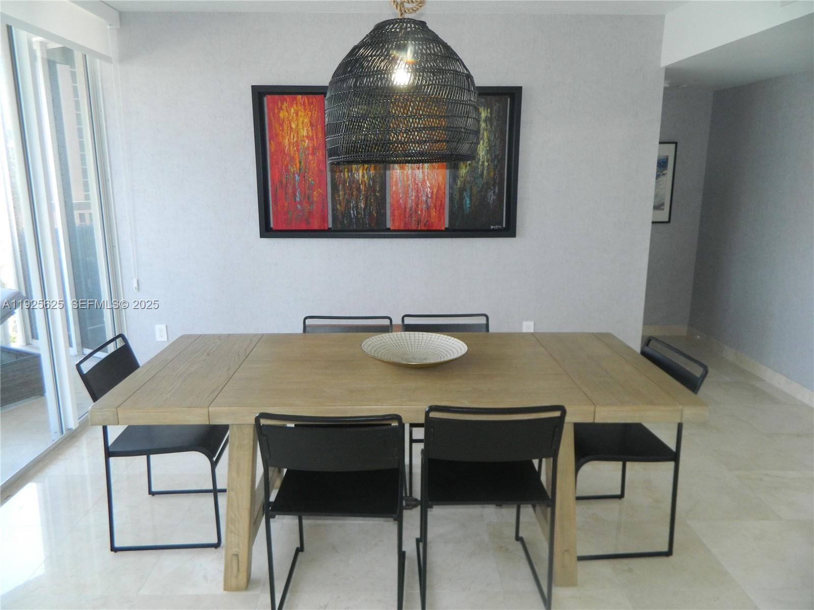 THE PINNACLE CONDO - Residential