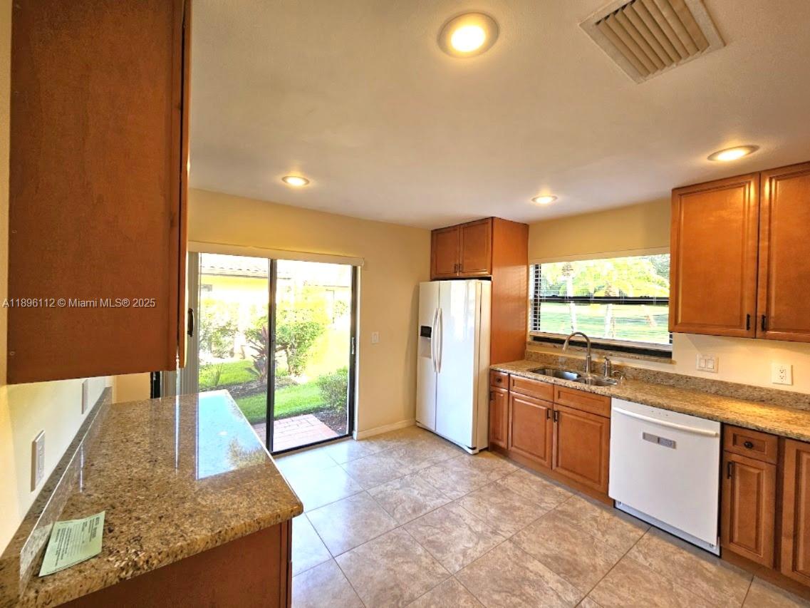 QUAIL MEADOW AT MARTIN DO - Residential Lease