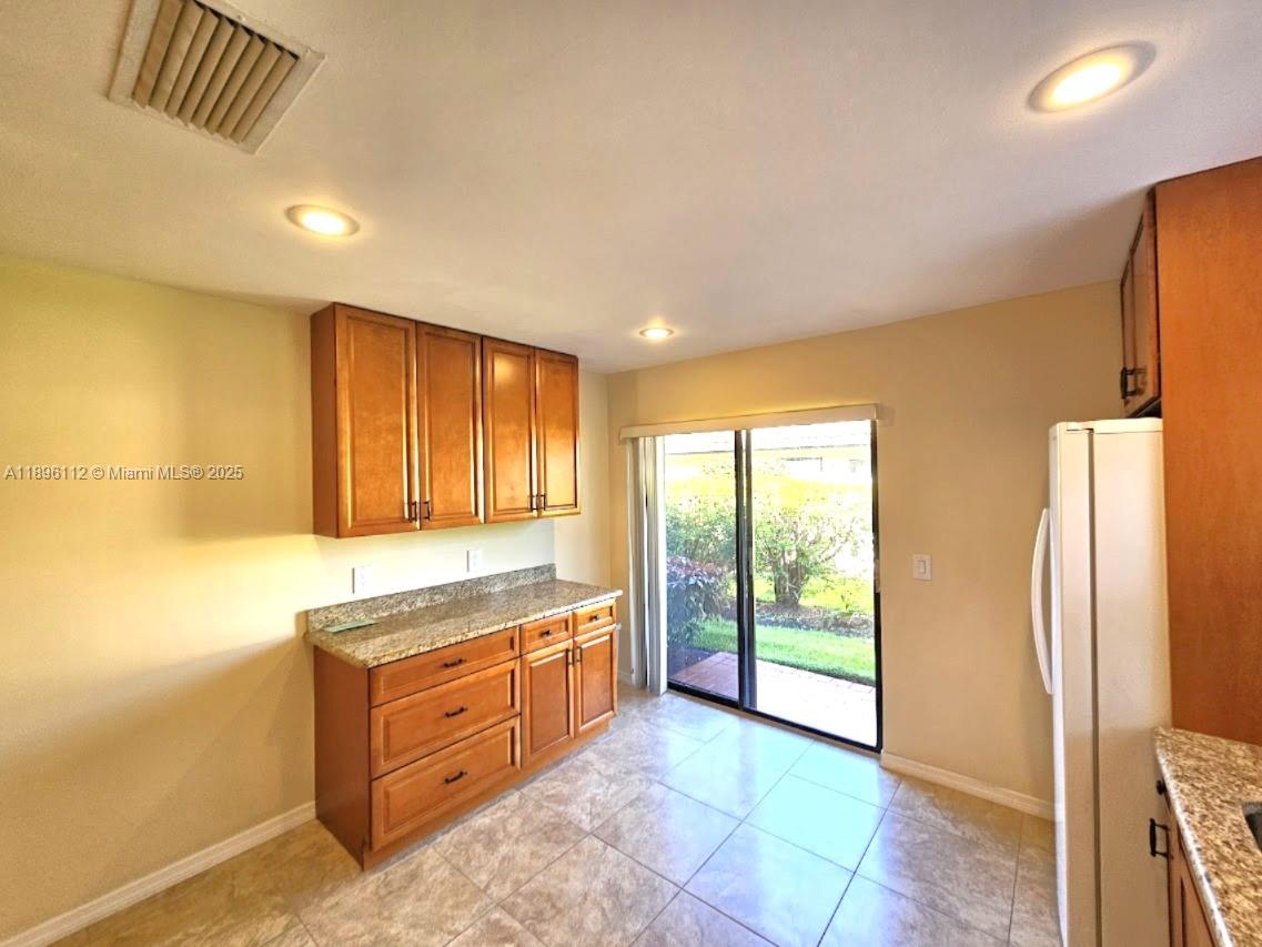 QUAIL MEADOW AT MARTIN DO - Residential Lease