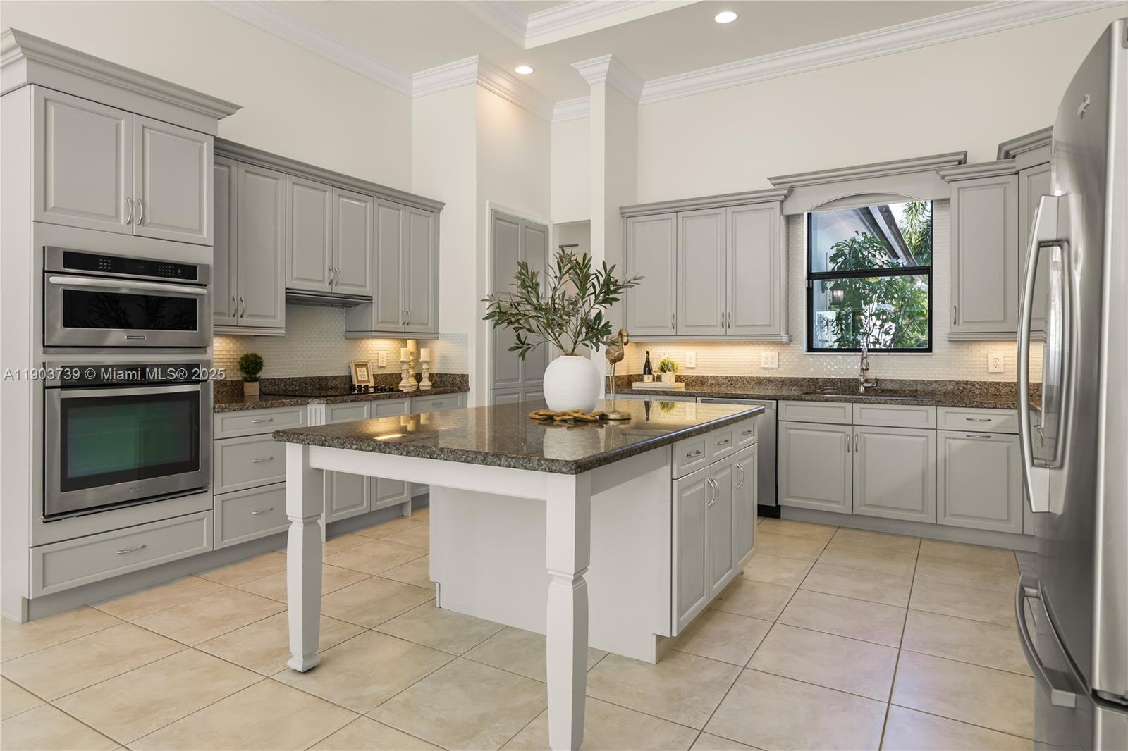 PARKSIDE ESTATES OF DAVIE - Residential