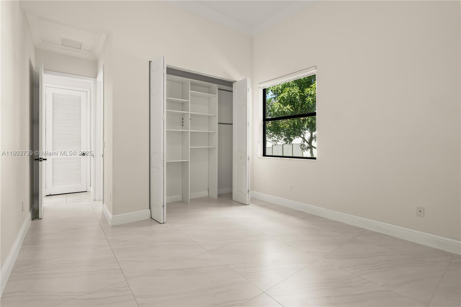 PARKSIDE ESTATES OF DAVIE - Residential