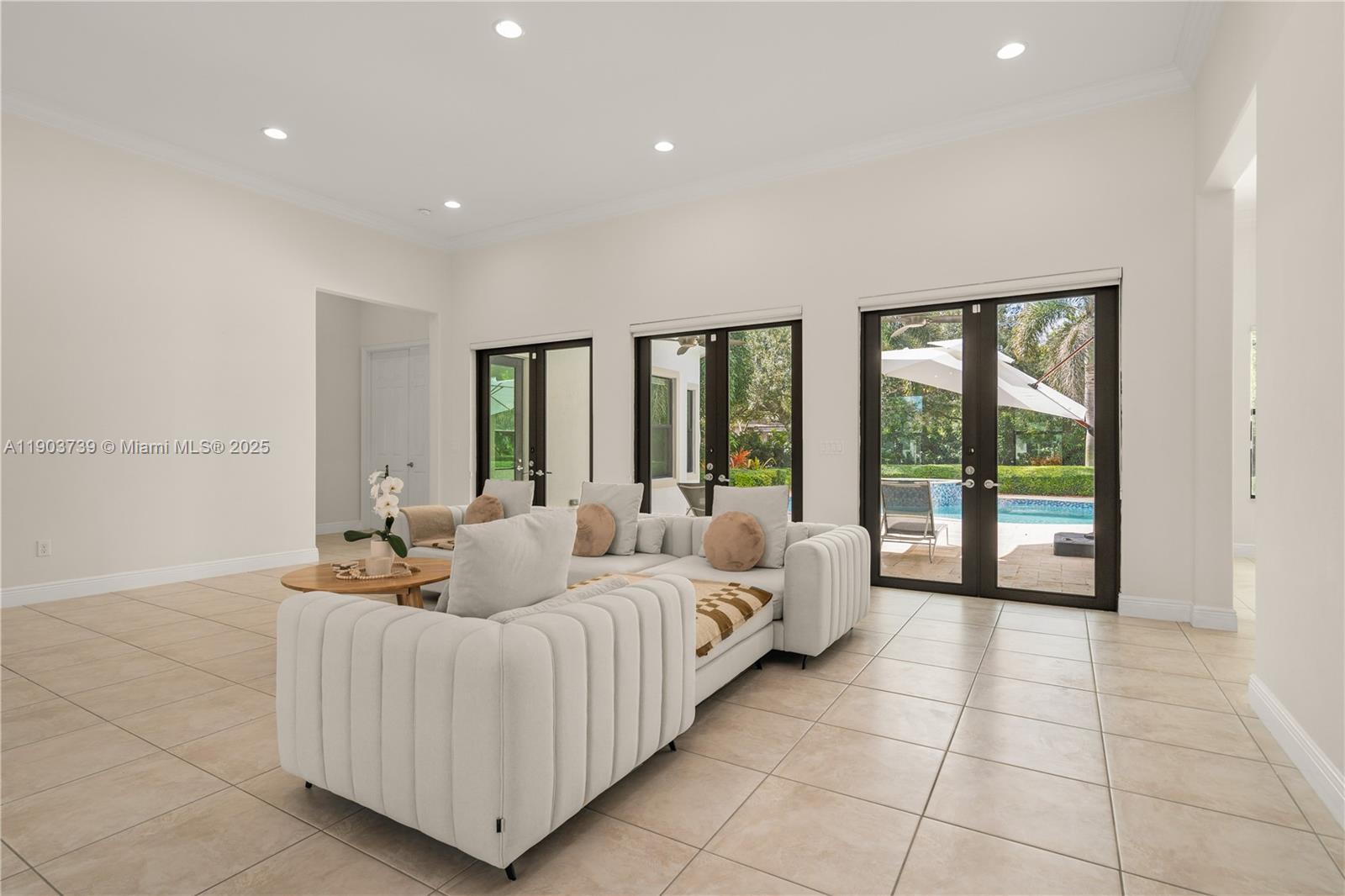 PARKSIDE ESTATES OF DAVIE - Residential