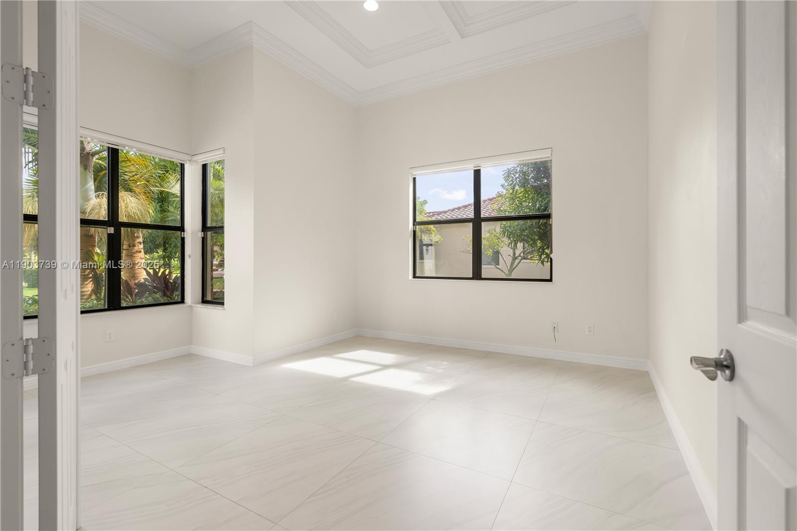 PARKSIDE ESTATES OF DAVIE - Residential