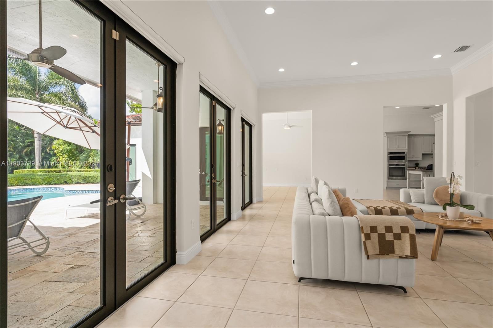 PARKSIDE ESTATES OF DAVIE - Residential