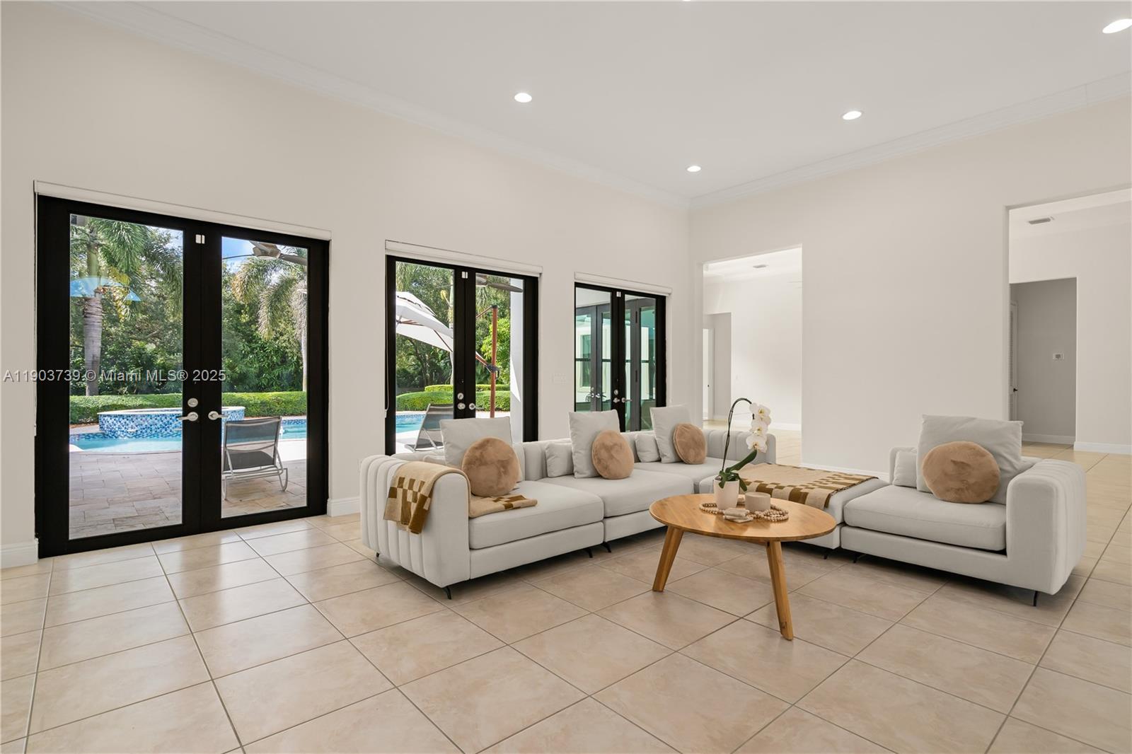 PARKSIDE ESTATES OF DAVIE - Residential