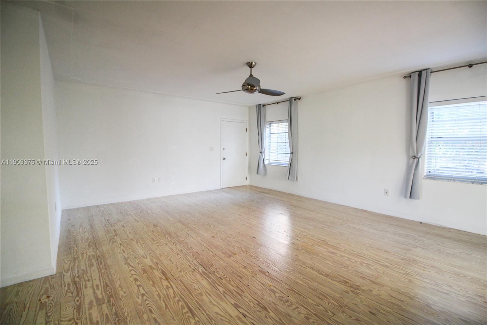 SUNRISE HARBOUR REV PL - Residential