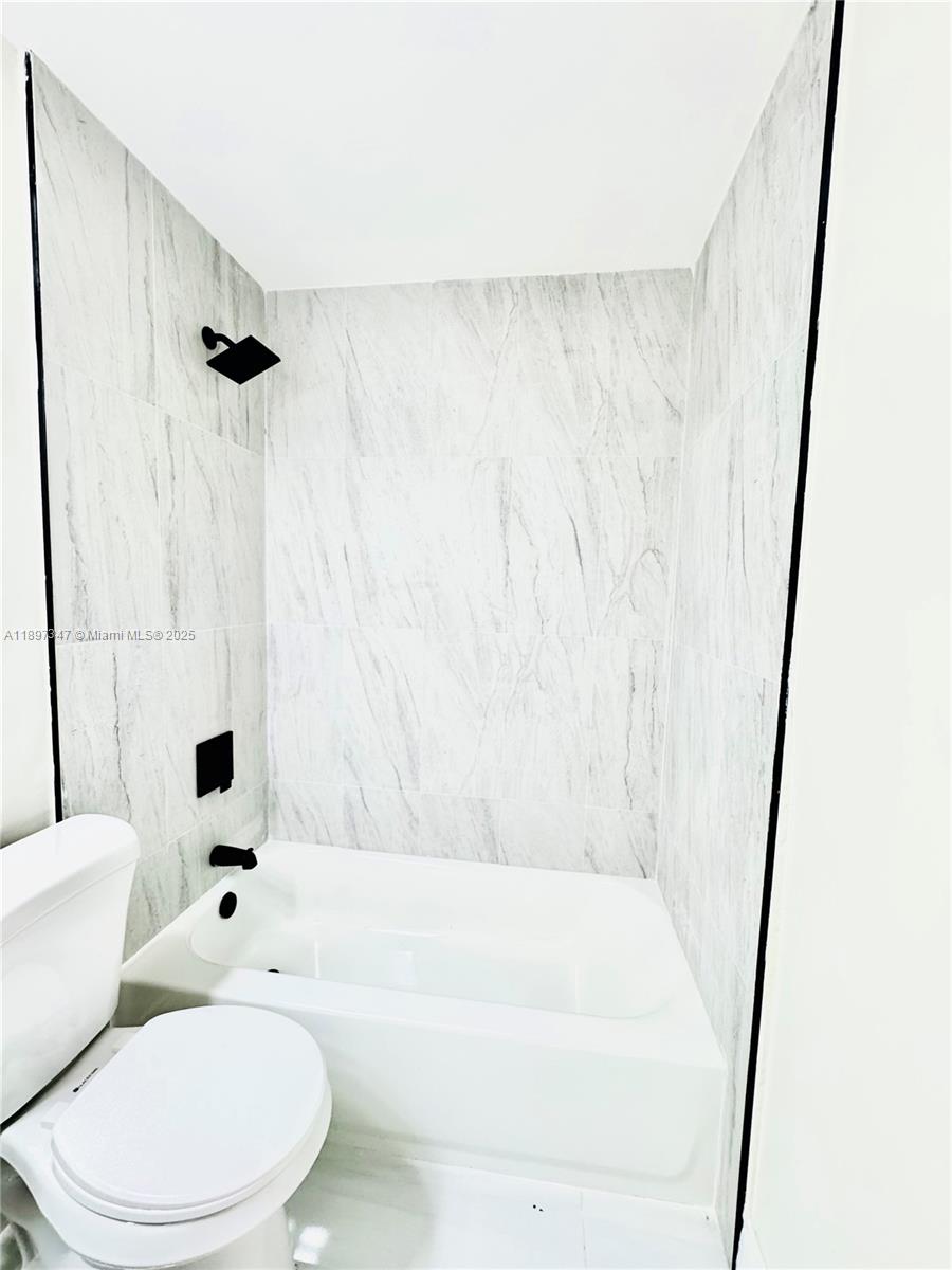 BROADVIEW PARK - Residential