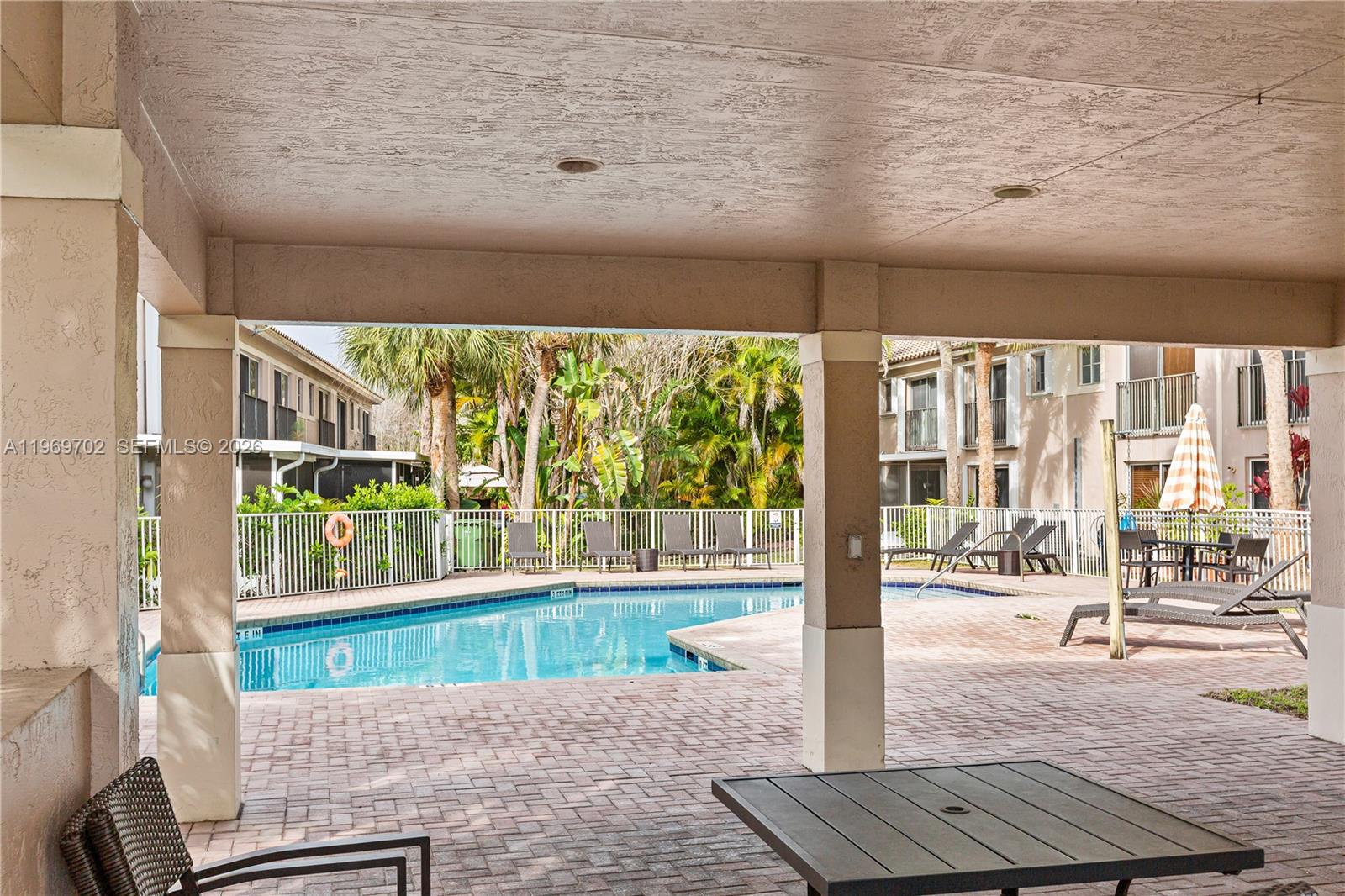 ROYAL TOWNHOMES - Residential