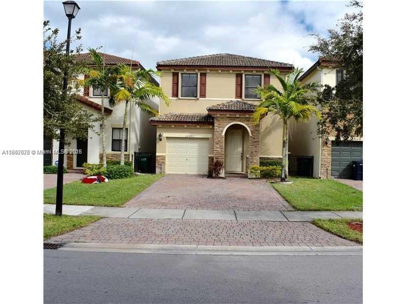 Rental Property at 11343 Sw 239th St, Homestead, Miami-Dade County, Florida - Bedrooms: 3 
Bathrooms: 3  - $3,100 MO.
