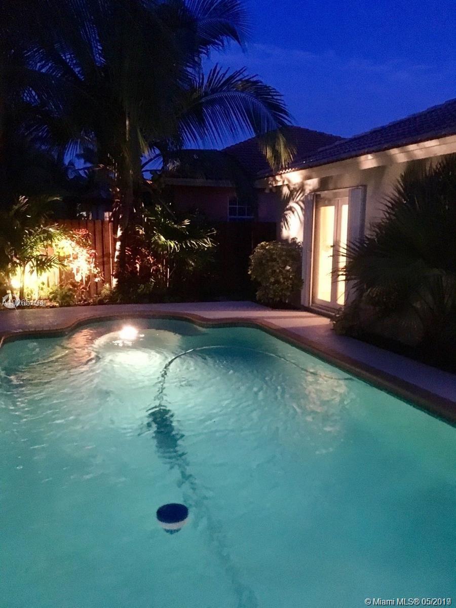 GARDEN HILLS WEST - Residential Lease