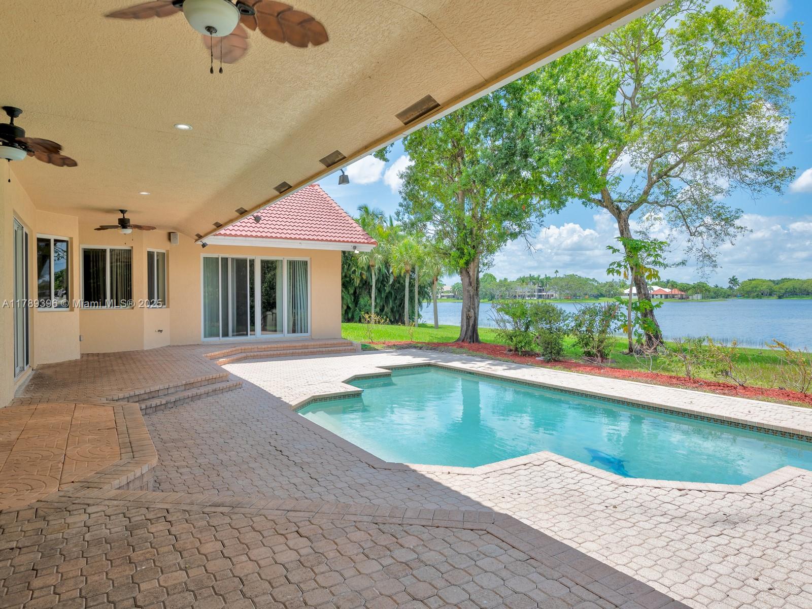 WINDMILL RANCH ESTATES - Residential