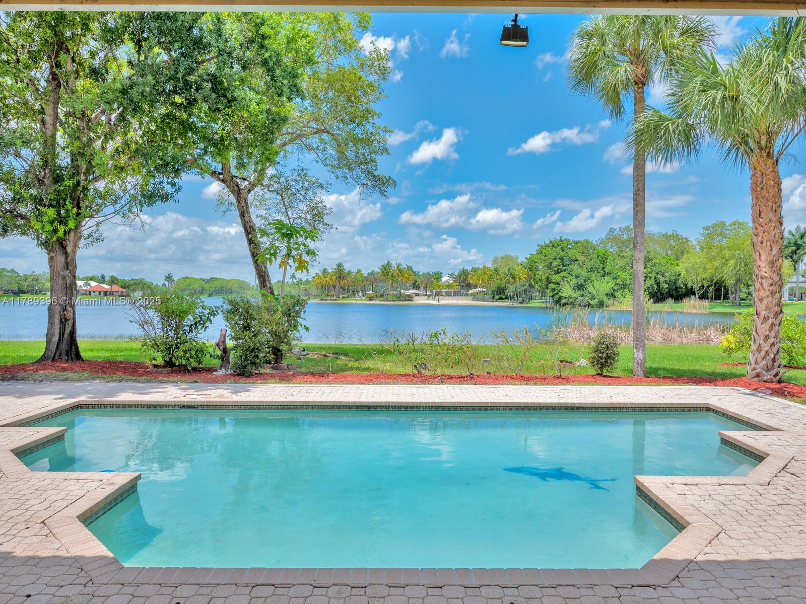 WINDMILL RANCH ESTATES - Residential