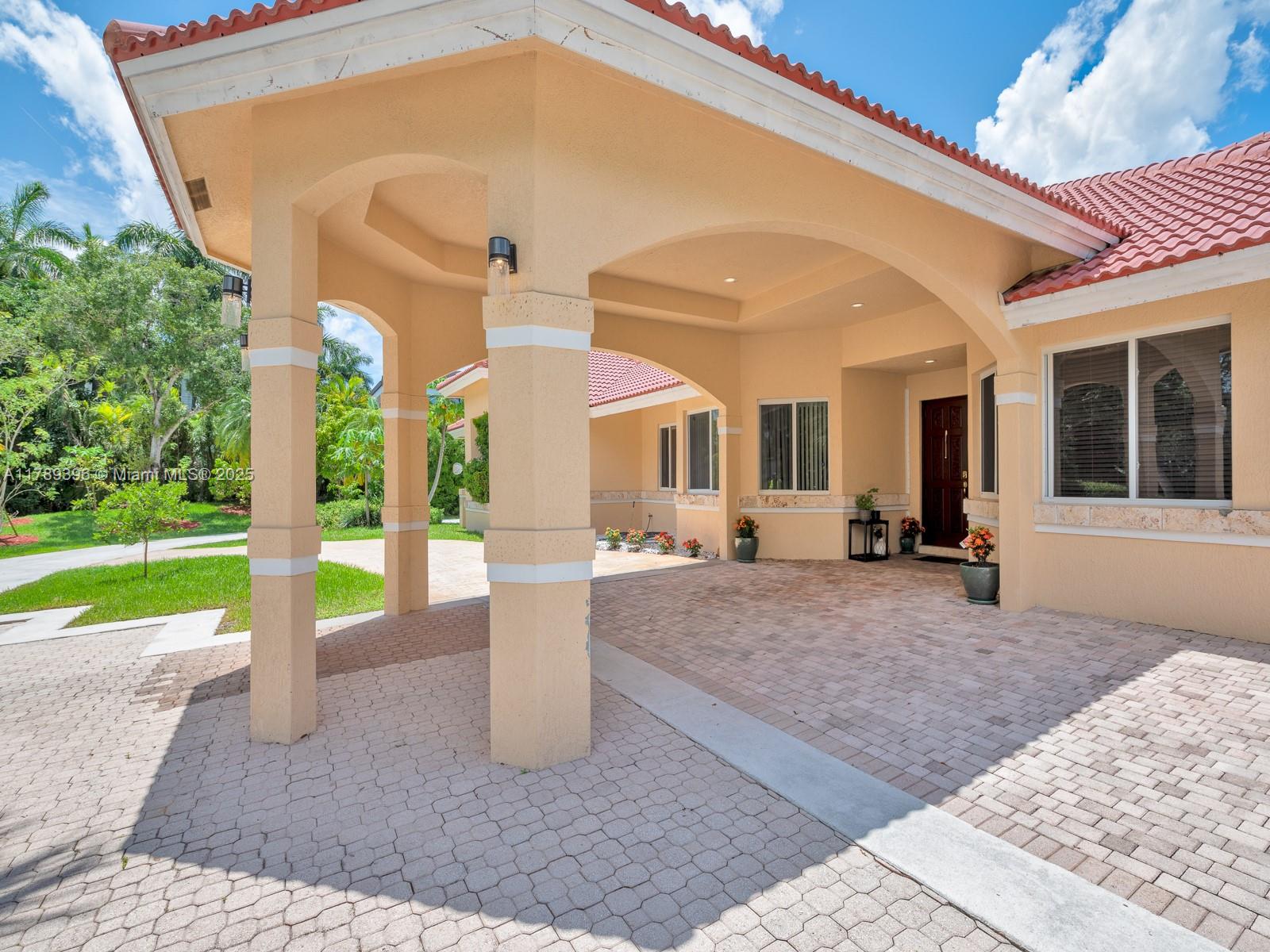 WINDMILL RANCH ESTATES - Residential