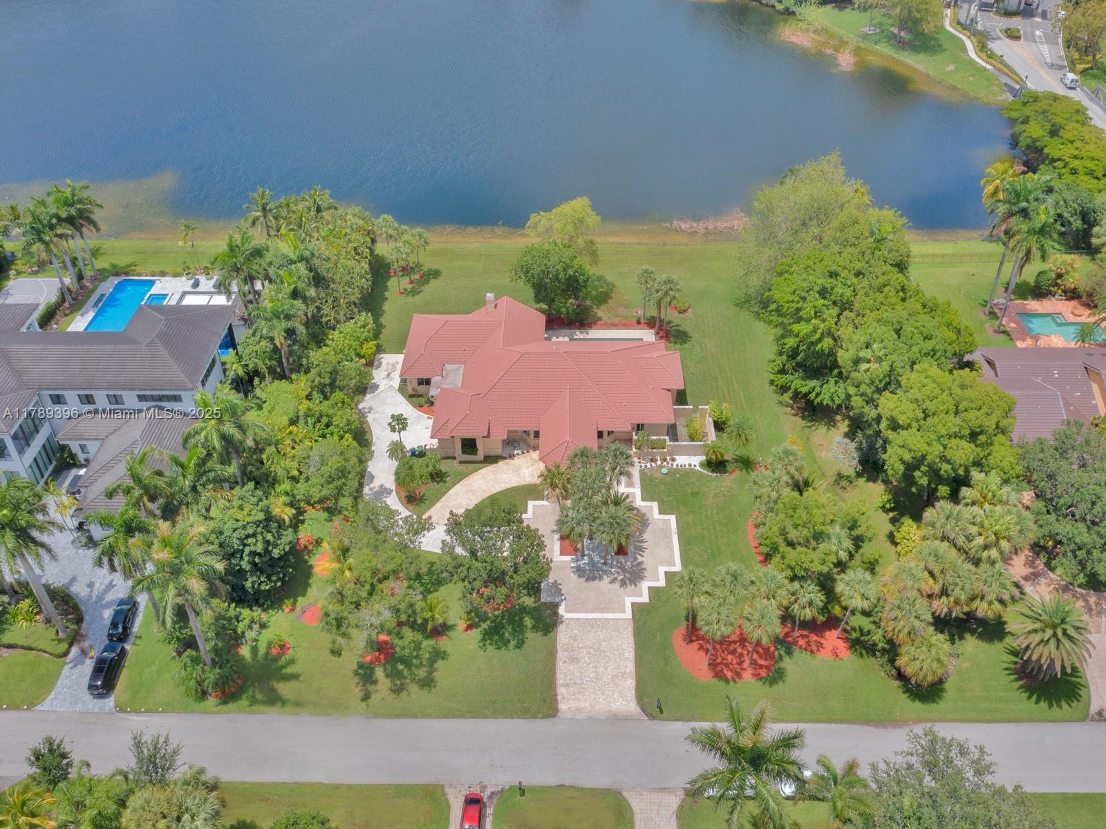 WINDMILL RANCH ESTATES - Residential