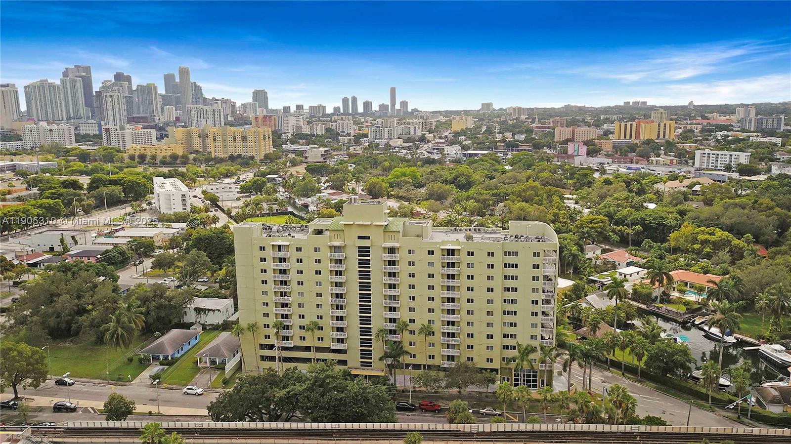 SEYBOLD POINTE CONDO - Residential Lease