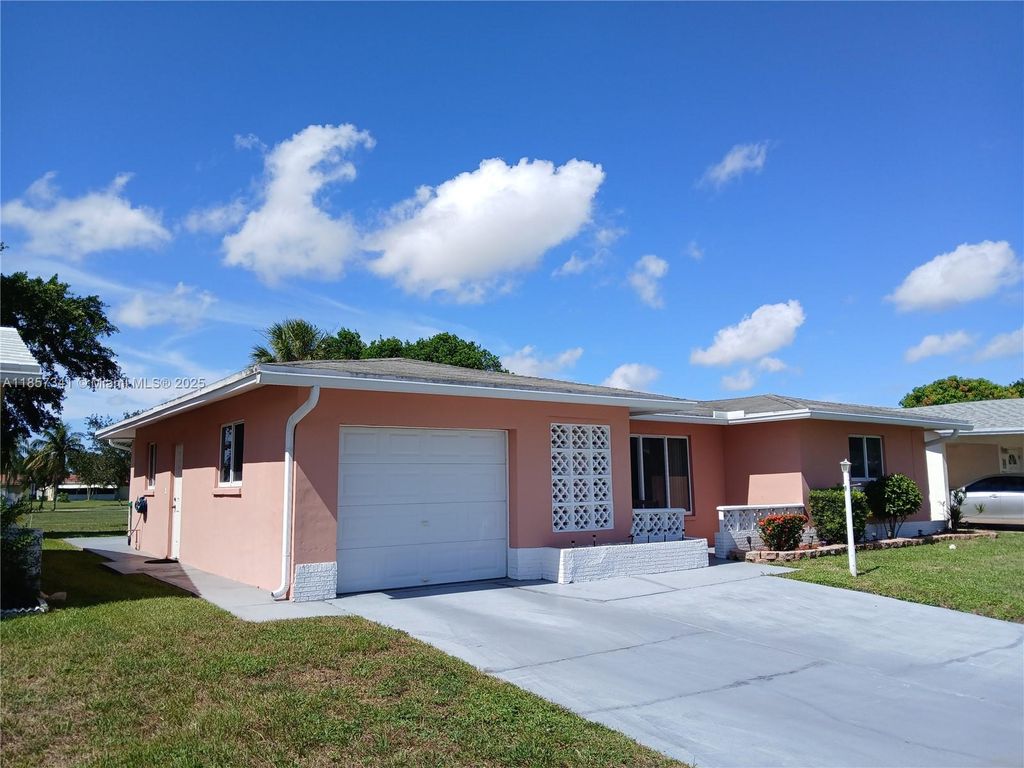 Photo of 4507 NW 45th St, Tamarac, FL 33319 (MLS # A11857341)