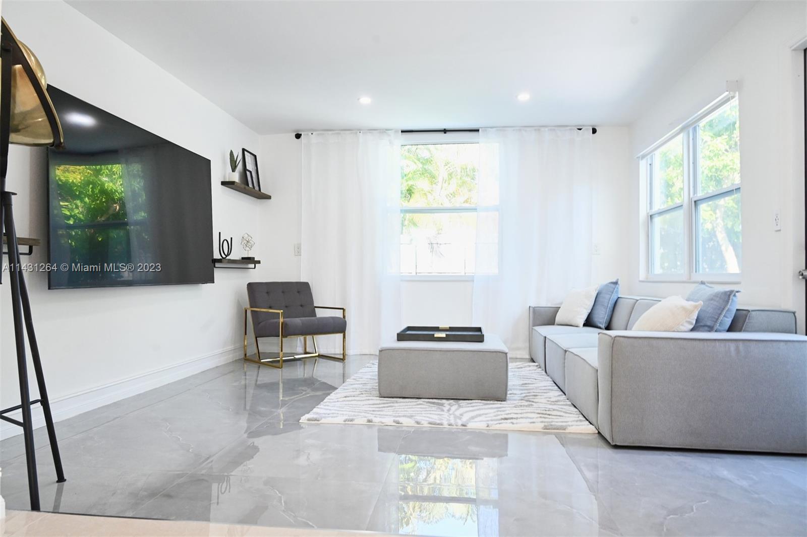 CORAL RIDGE ADD - Residential Lease