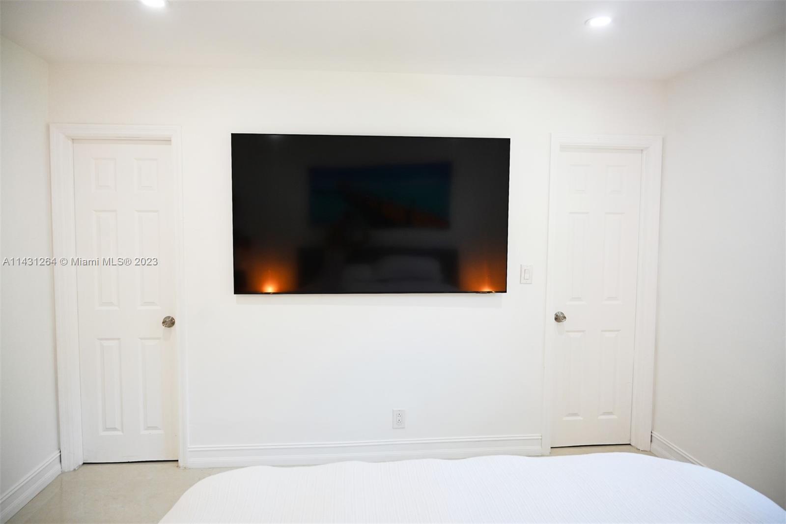 CORAL RIDGE ADD - Residential Lease