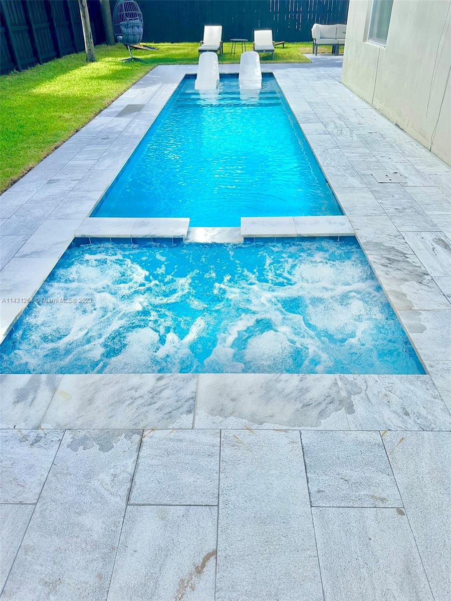 CORAL RIDGE ADD - Residential Lease