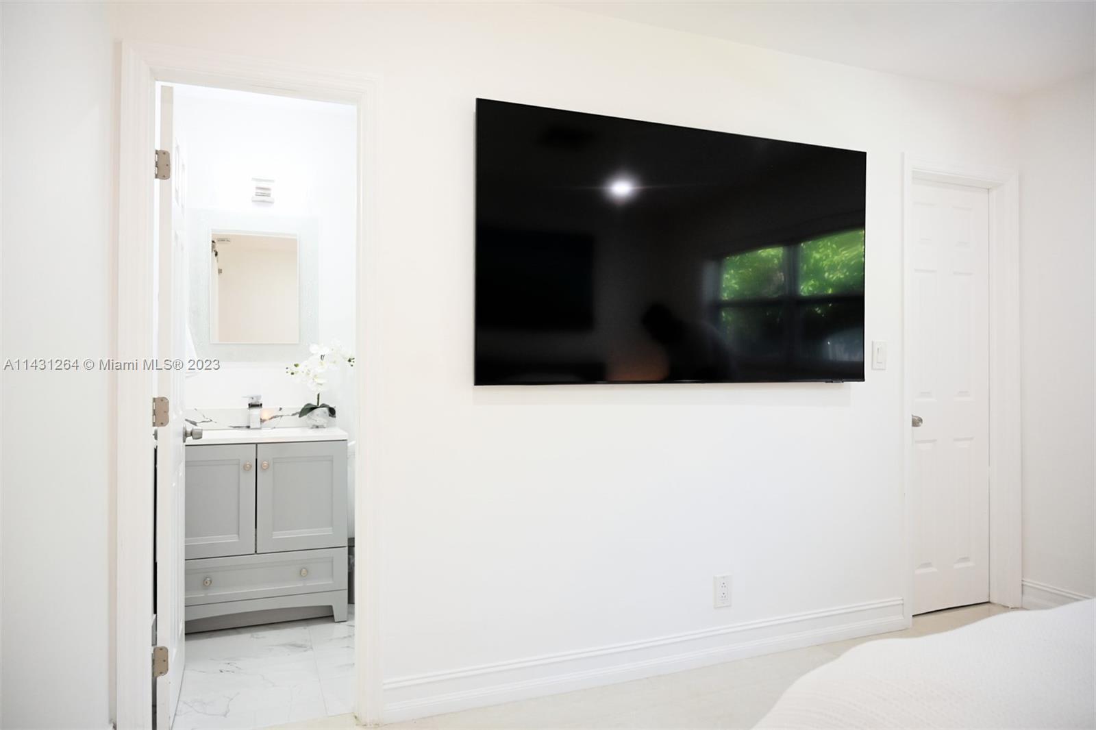 CORAL RIDGE ADD - Residential Lease