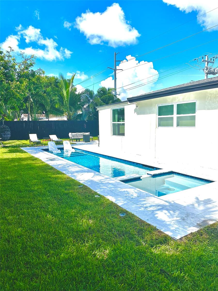 CORAL RIDGE ADD - Residential Lease