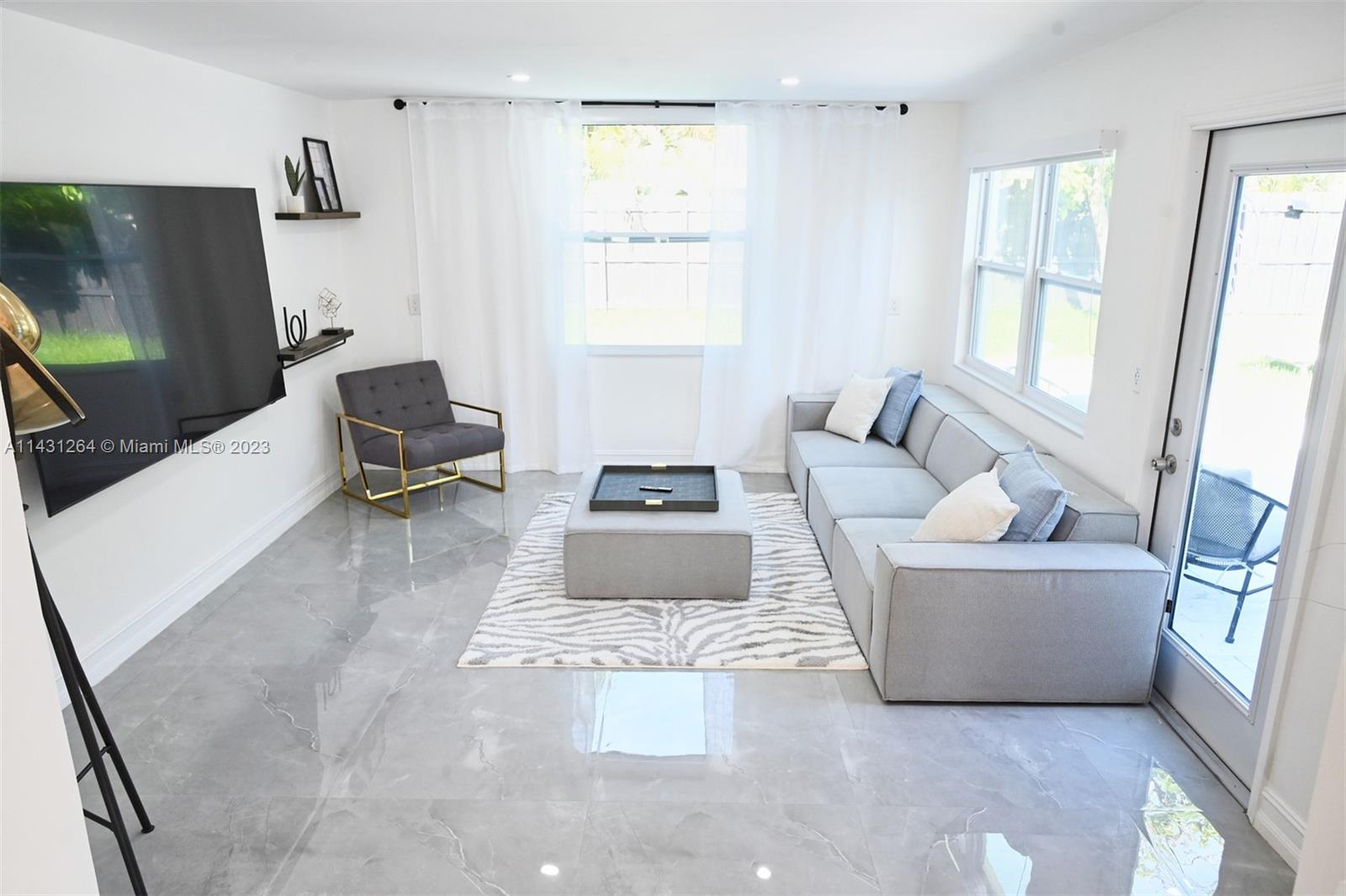 CORAL RIDGE ADD - Residential Lease