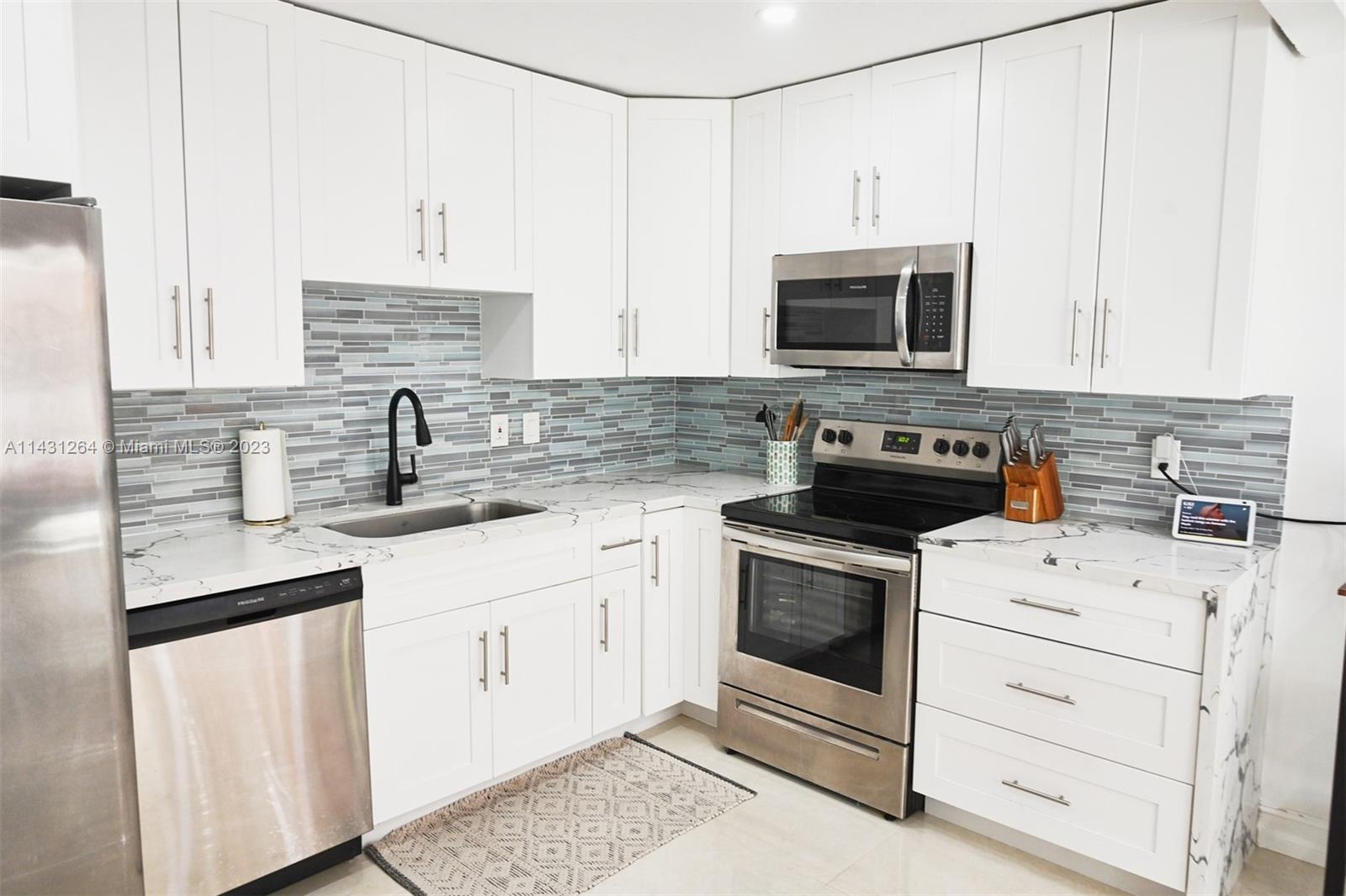 CORAL RIDGE ADD - Residential Lease